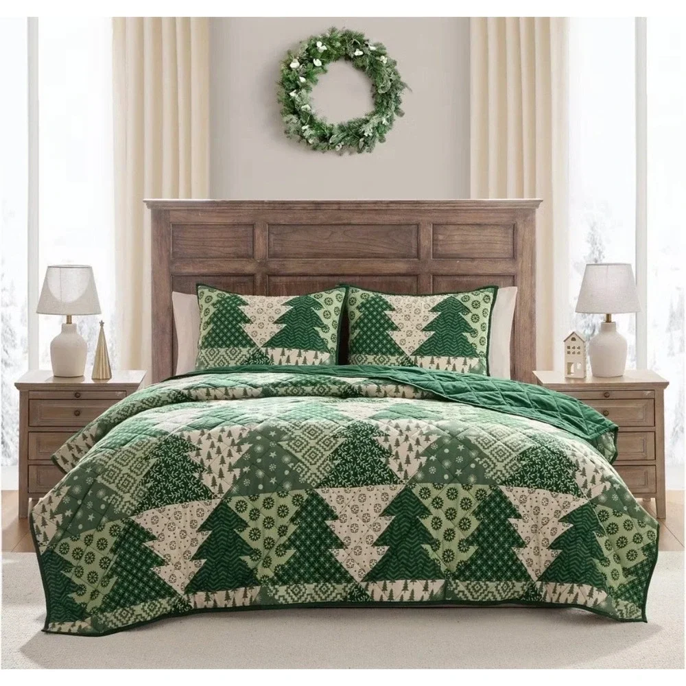 Hallmark Green Christmas Tree Patchwork Quilt Set Holiday Bedding w/ Shams